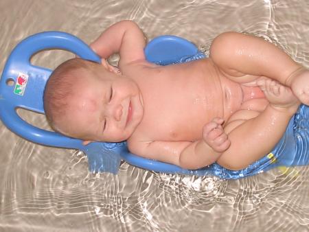 encore moi dans mon bain      lol